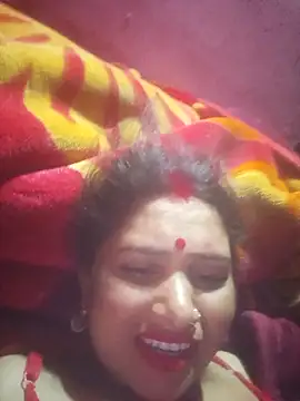 Your-shreya143 online show from 05-05-26, 08:34