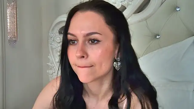 MonicaMercer online show from 04-03-26, 06:53