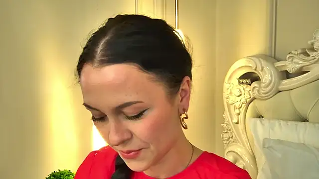 MonicaMercer online show from 03-12-26, 08:40