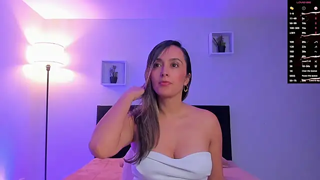 Victoria Rose  online show from 06-09-26, 08:10