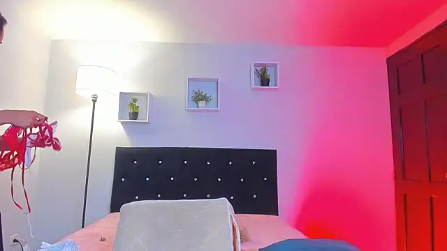 Victoria Rose  online show from 04-30-26, 12:34