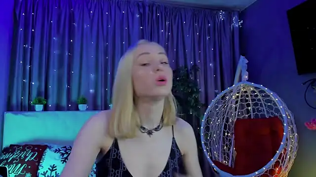 Gina Gina love online show from 03-03-26, 01:34