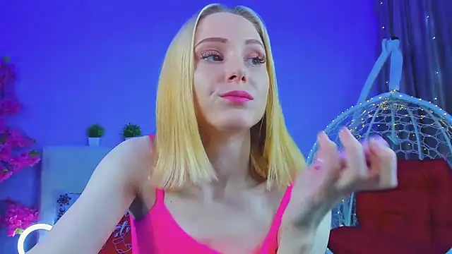 Gina Gina love online show from 02-06-26, 01:12