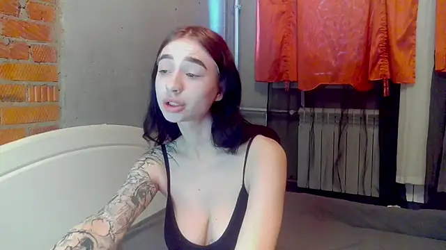 imChatty Alice online show from 05-07-26, 03:44