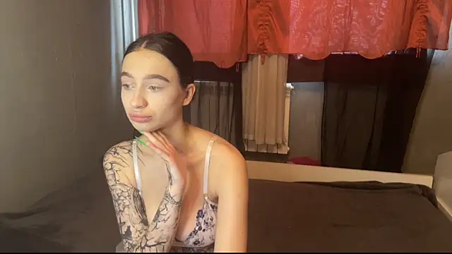 Snapshot of imChatty_Alice chatting on 07-19-26, 06:00 imChatty Alice online show from 07-19-26, 06:00