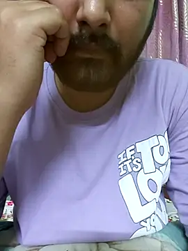 Snapshot of samsexjuice chatting on 04-03-26, 08:04 samsexjuice online show from 04-03-26, 08:04