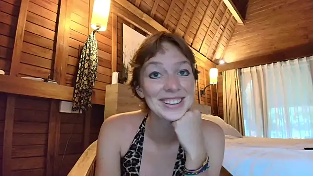 Snapshot of Ida-Rose chatting on 01-18-26, 07:34 Ida-Rose online show from 01-18-26, 07:34