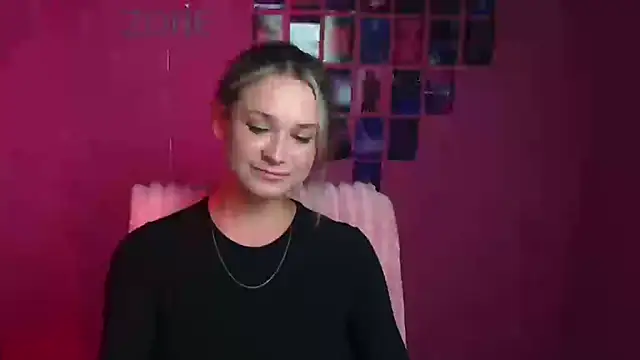 Melodie Aster online show from 02-25-26, 02:06