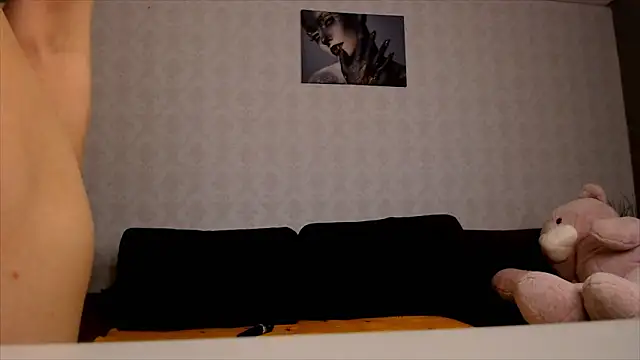 Snapshot of SilviaVanda chatting on 02-06-26, 07:15 SilviaVanda online show from 02-06-26, 07:15