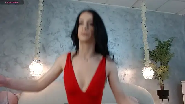 SilviaVanda online show from 04-02-26, 06:42