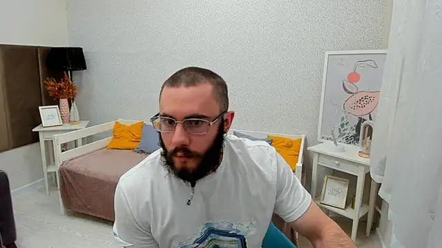 Ant Power online show from 01-13-26, 01:04