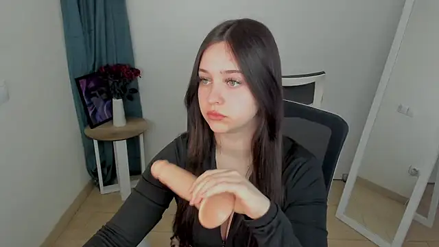 Snapshot of Lilu_May chatting on 05-18-26, 01:16 Lilu May online show from 05-18-26, 01:16
