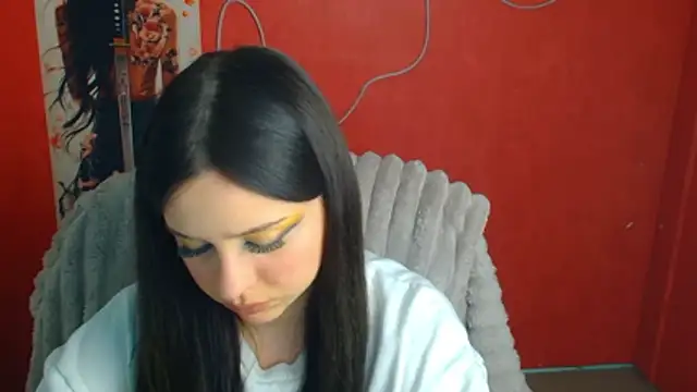 Snapshot of Lilu_May chatting on 05-04-26, 11:35 Lilu May online show from 05-04-26, 11:35
