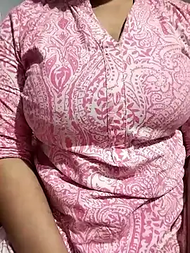 hottyrose69 online show from 02-12-26, 03:23