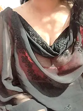 hottyrose69 online show from 02-25-26, 03:45