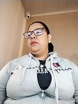 Carameloswing1 online show from 12-18-25, 11:47