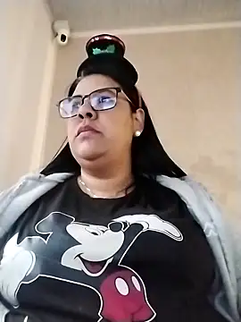 Carameloswing1 online show from 12-16-25, 01:48