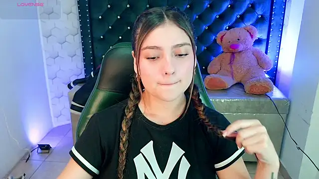 Diamond juliana online show from 07-08-26, 03:19