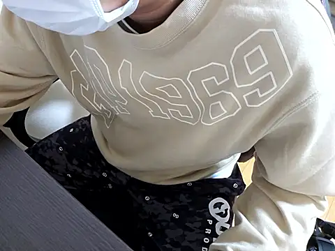 kaizer826 online show from 12-02-25, 04:09