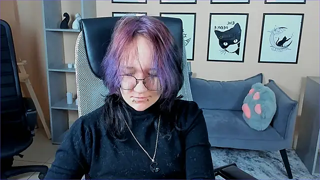 Sylvia Reed online show from 01-10-26, 10:10