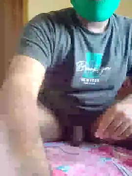 Snapshot of ragnar_steamy chatting on 12-23-25, 05:40 ragnar steamy online show from 12-23-25, 05:40