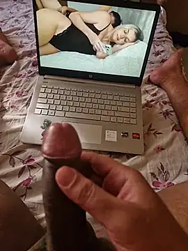 Snapshot of ragnar_steamy chatting on 01-18-26, 09:46 ragnar steamy online show from 01-18-26, 09:46