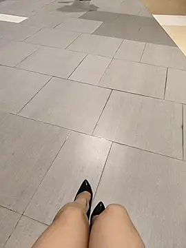 Miky Lyn online show from 02-04-26, 04:29