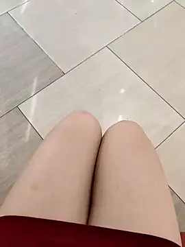 Miky Lyn online show from 02-10-26, 04:33