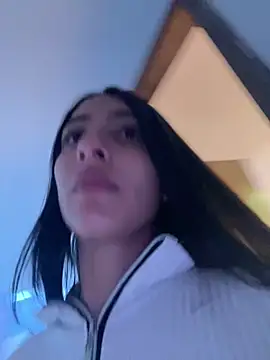 lya  brown online show from 04-07-26, 11:01