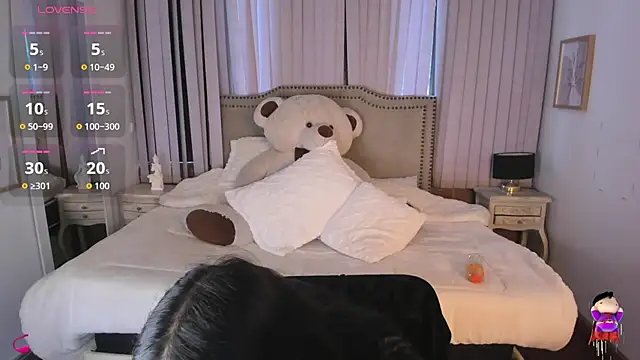 lya  brown online show from 03-12-26, 11:25