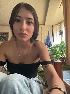 lya  brown online show from 03-23-26, 12:38