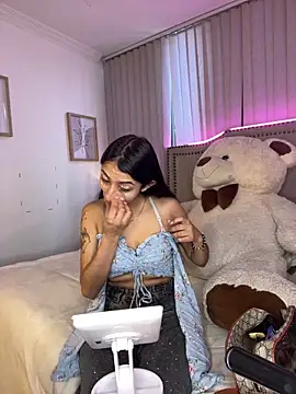 lya  brown online show from 03-25-26, 11:31