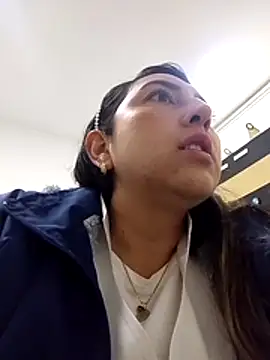 Valeria montana  online show from 03-26-26, 12:47