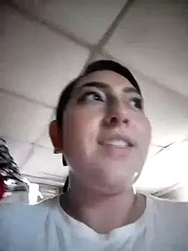 Valeria montana  online show from 01-08-26, 11:00