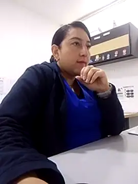 Valeria montana  online show from 05-22-26, 11:41