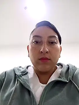 Valeria montana  online show from 06-17-26, 12:26
