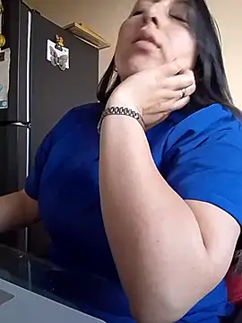 Valeria montana  online show from 02-19-26, 10:07