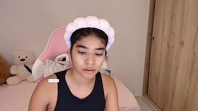 phia carter online show from 04-18-26, 01:41