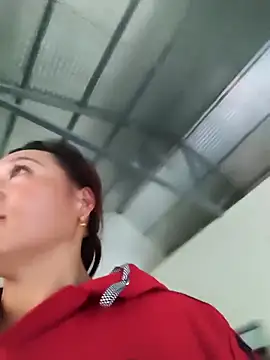 Y-eahi online show from 12-21-25, 01:30