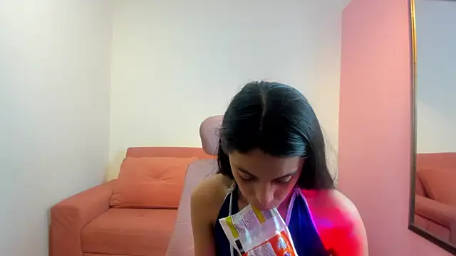 AdrianaTorres  online show from 03-28-26, 02:18