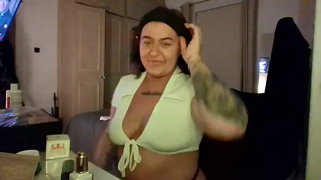 MissRaven x online show from 12-14-25, 08:36