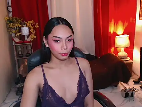 Snapshot of kylieEmparado chatting on 06-06-26, 01:33 kylieEmparado online show from 06-06-26, 01:33