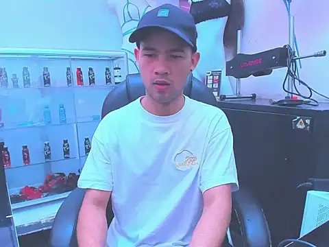 SweeXioji online show from 01-09-26, 04:03