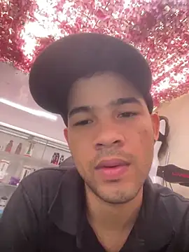 SweeXioji online show from 12-22-25, 08:31