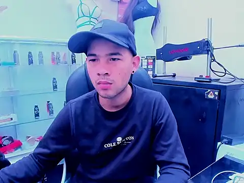 SweeXioji online show from 01-05-26, 05:27