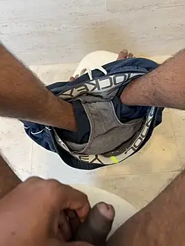 Snapshot of pnqplayboy chatting on 02-15-26, 11:53 pnqplayboy online show from 02-15-26, 11:53