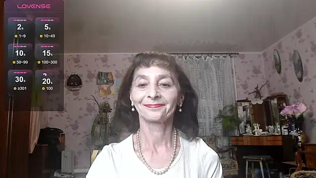 Angelina-Missteria online show from 12-18-25, 04:55