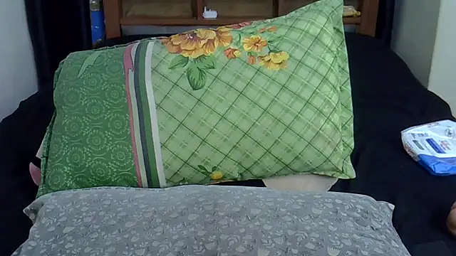 Snapshot of mudodzwa8 chatting on 02-21-26, 03:47 mudodzwa8 online show from 02-21-26, 03:47