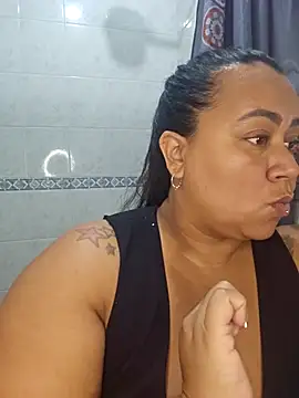 Snapshot of vicky-duarte chatting on 01-14-26, 10:13 vicky-duarte online show from 01-14-26, 10:13