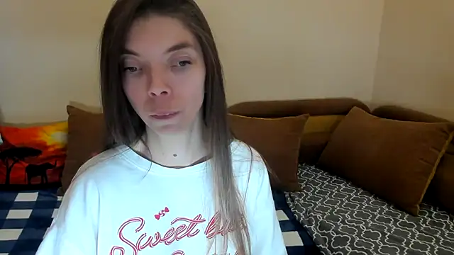 LikaAliston online show from 01-18-26, 04:43